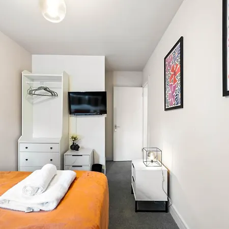 1 Bedroom Modern Living In The Old Bank House In Market Rasen Exterior foto