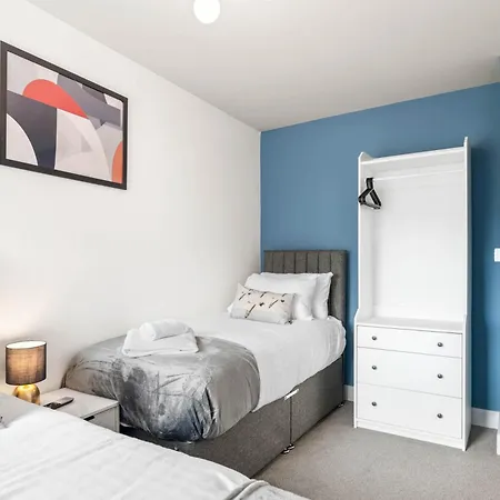 1 Bedroom Modern Living In The Old Bank House In Market Rasen Exterior foto