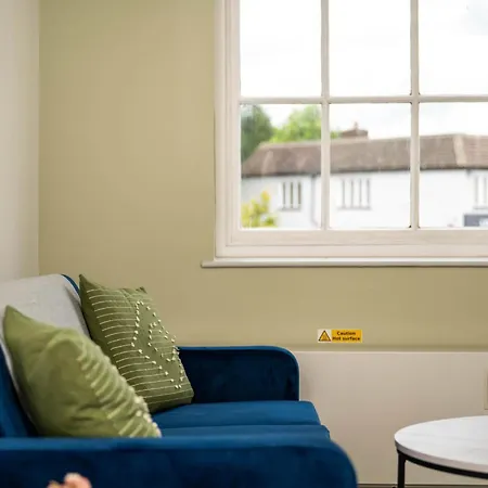 1 Bedroom Modern Living In The Old Bank House In Market Rasen Exterior foto