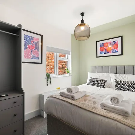 1 Bedroom Modern Living In The Old Bank House In Market Rasen Exterior foto