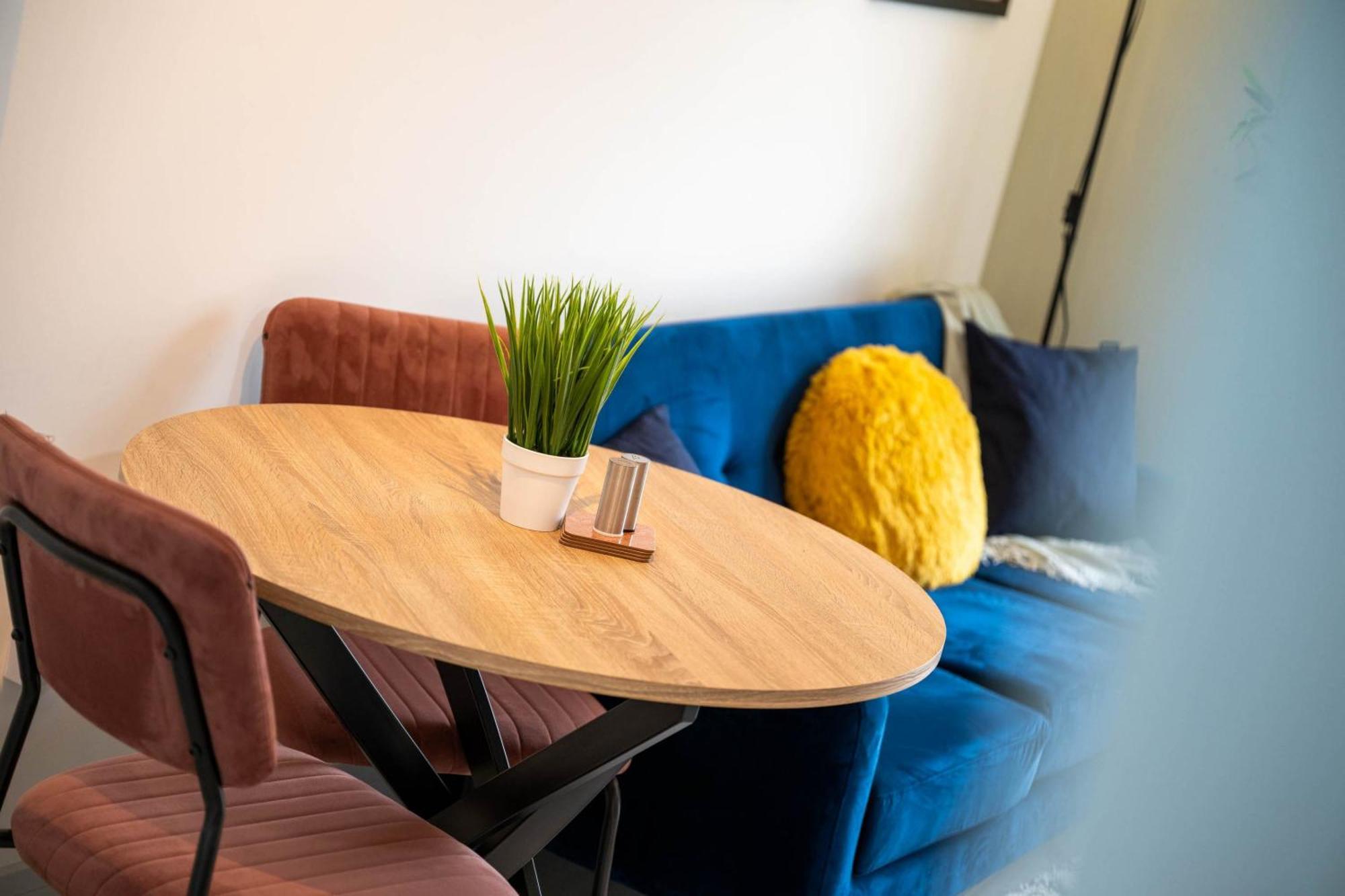 Apartment 1 Bedroom Modern Living In The Old Bank House In Market Rasen