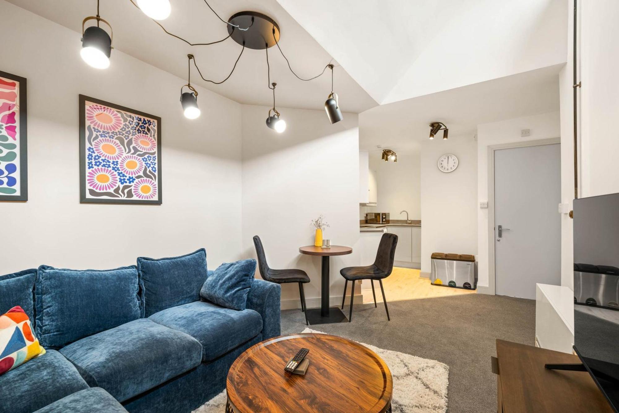 Apartment 1 Bedroom Modern Living In The Old Bank House In Market Rasen